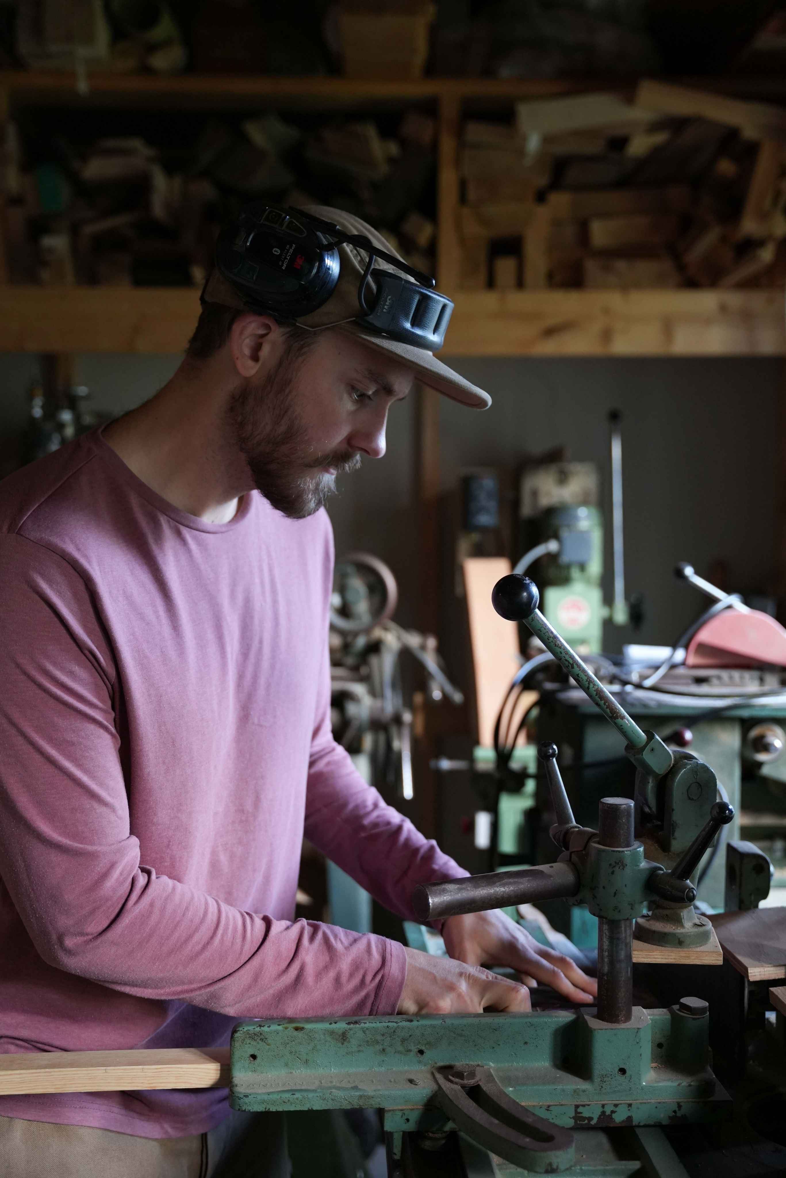 Olof Davidsson in his workshop