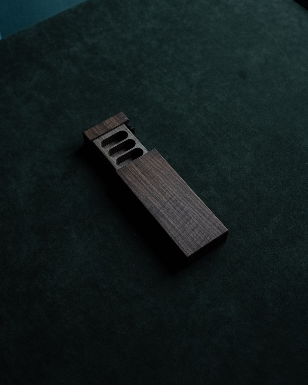 PILLBOX WALNUT