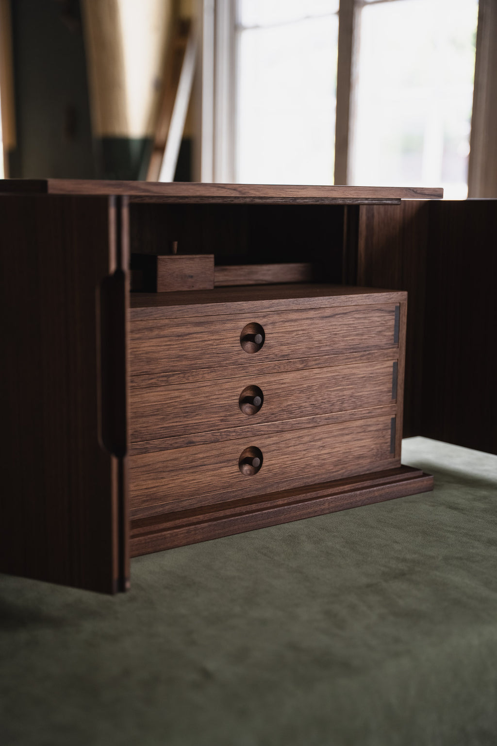 Fold Jewelry Chest