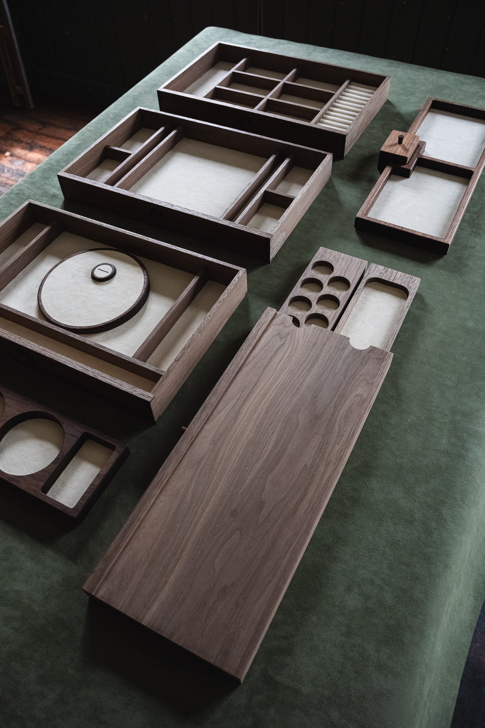 Fold Jewelry Chest